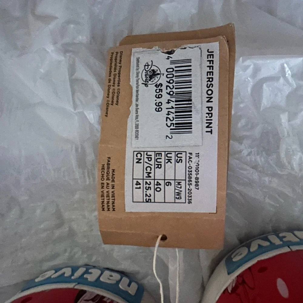 Mickey Mouse shoes - Picture 2 of 4